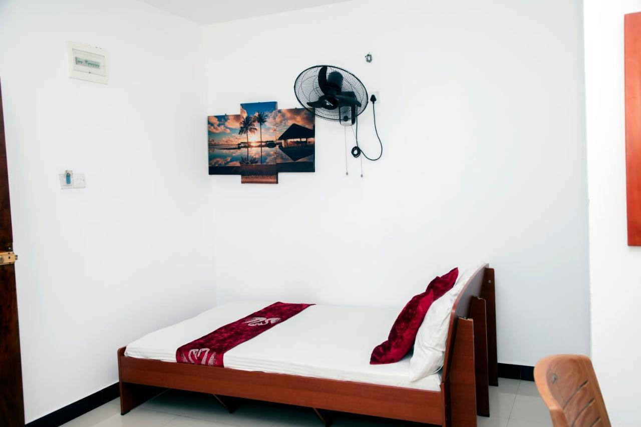 Golden Star Guest House Jaffna Exterior foto